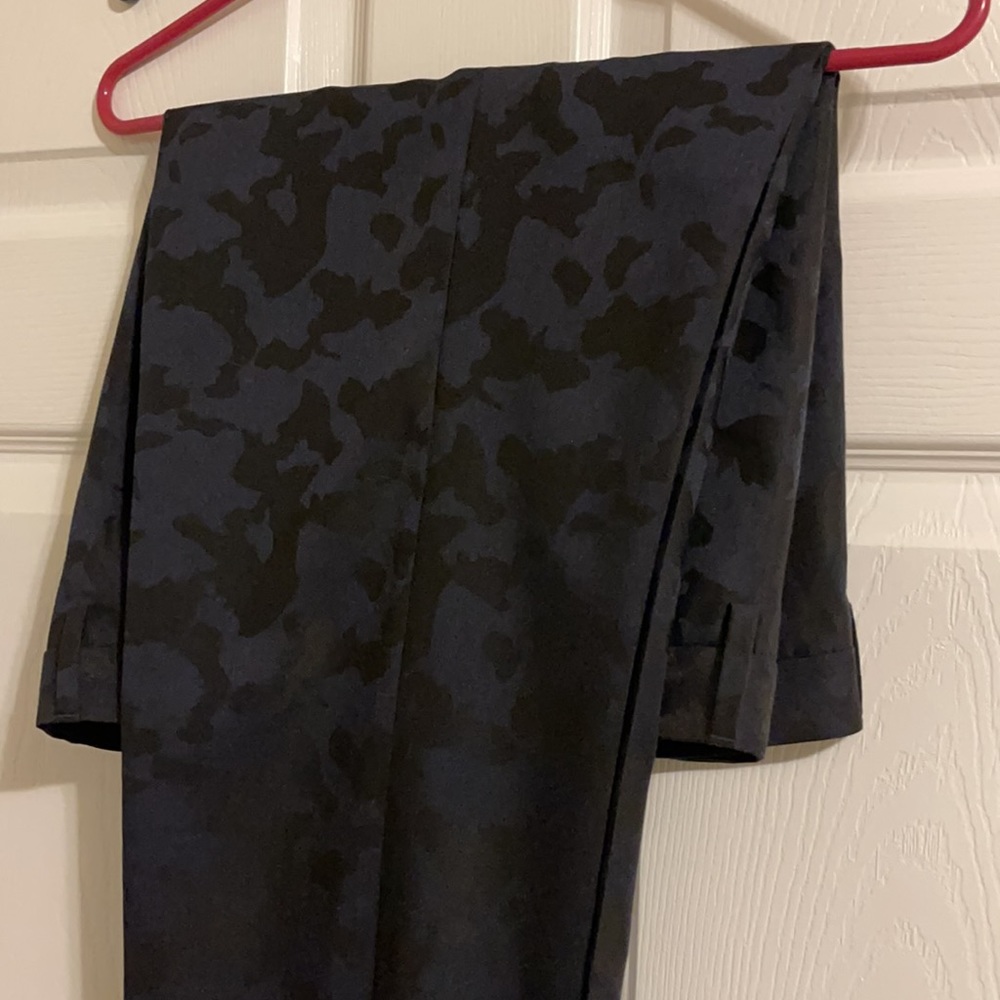 Men's Murano Ultimate Modern Comfort Dress Pants,size 34x30L